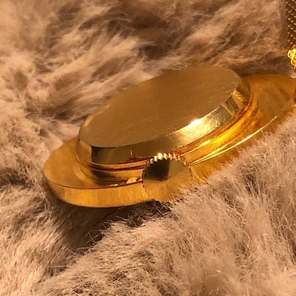 Vtg 60s caran bubble enamel pendant watch 17 jewels hand painted flowers - Picture 5 of 7